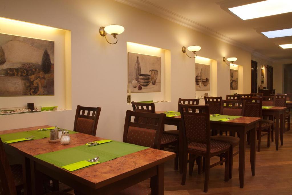 مبيت وإفطار غدانسك Kobza Haus Old Town المظهر الخارجي الصورة